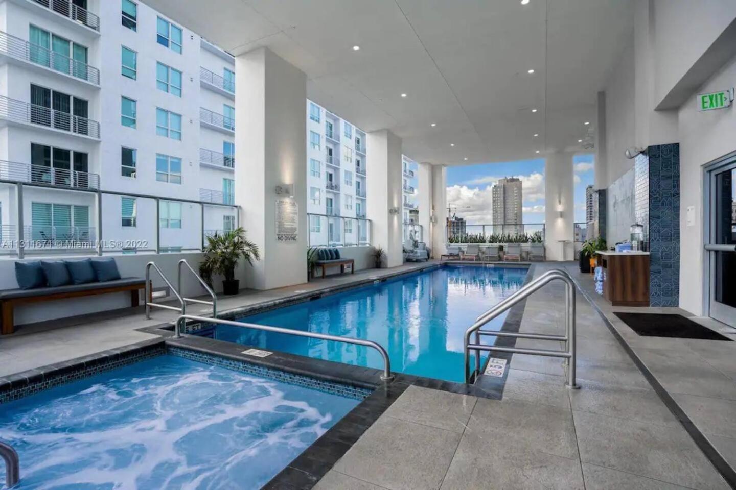 2 Bedrooms Design Condo Downtown Miami Pool And Gym Esterno foto